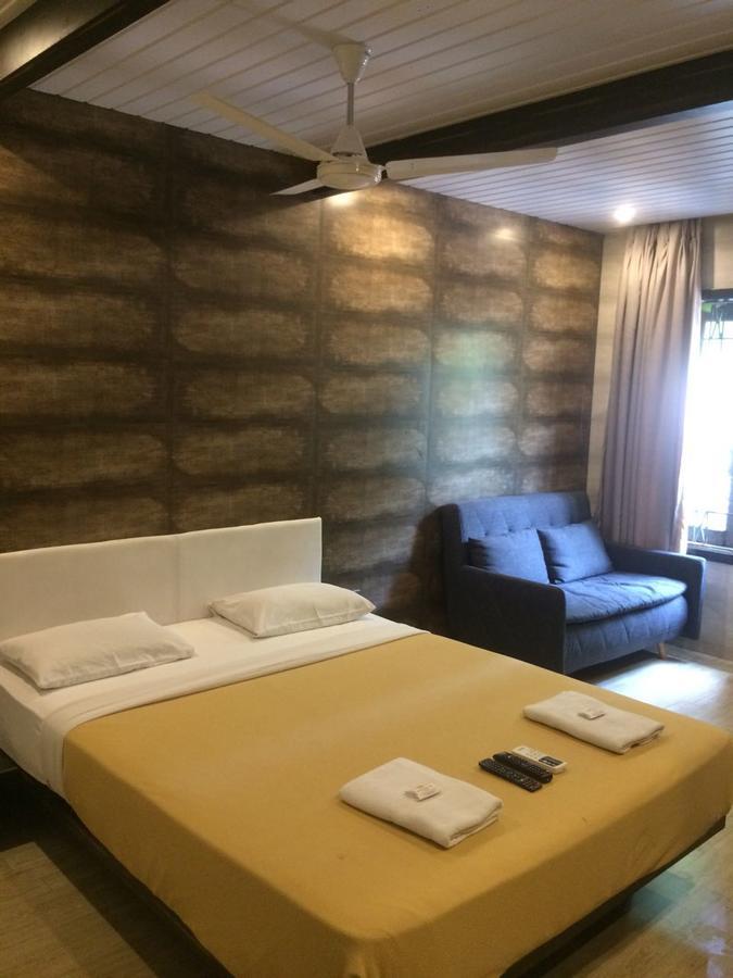 Silver Sands Beach Resort Daman Buitenkant foto